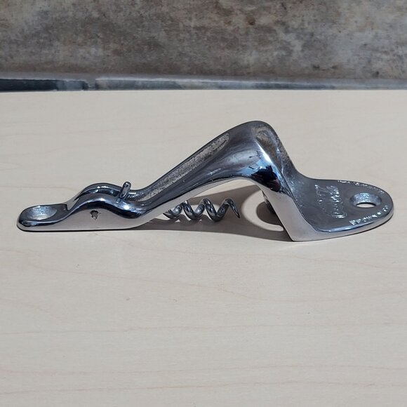 Vintage Coca Cola Wall Mount Bottle Opener Cork Screw Brown M Co N News Virginia - Picture 4 of 10